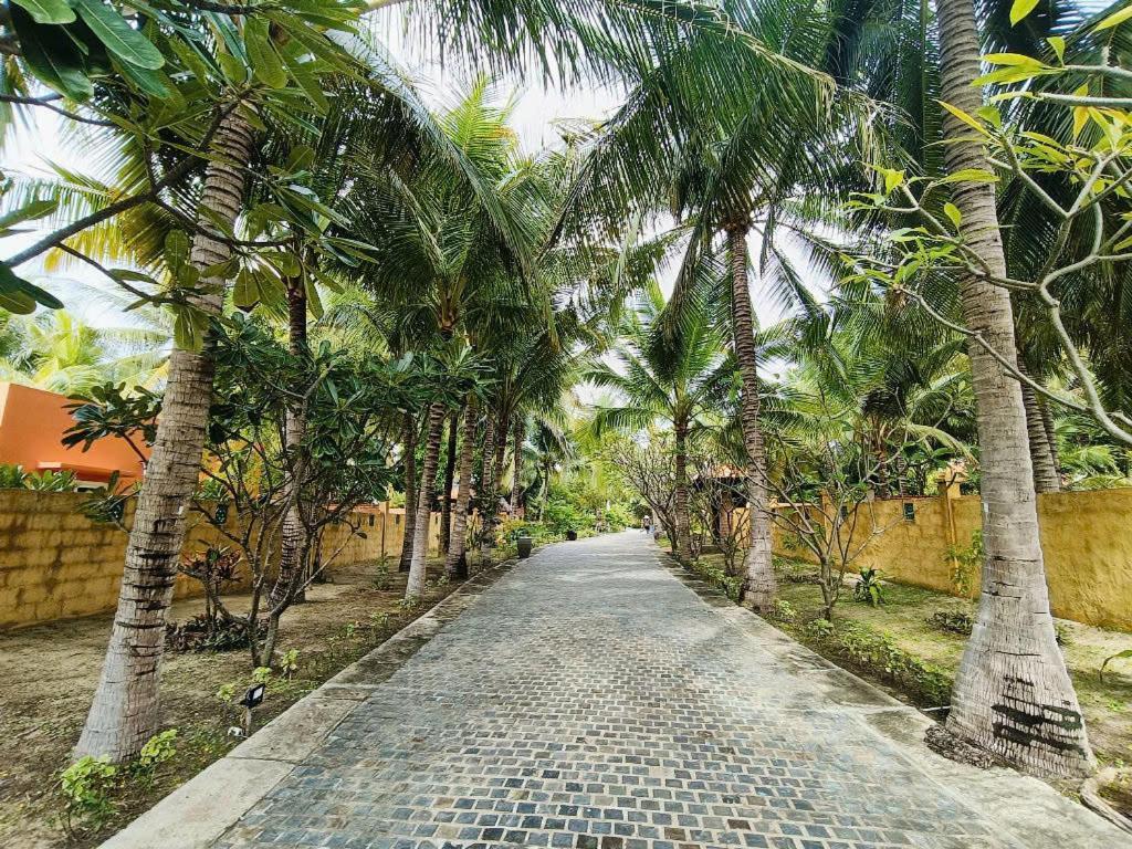 Full Moon Village Resort Mui Ne Bagian luar foto